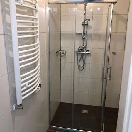 Charmante Auf Reitstall Wasserburg Anstel - Ein Ort Zum Wohlfuehlen Und Entspannen Apartment Rommerskirchen